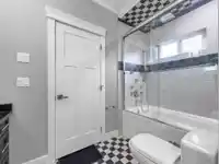 5529 188A STREET - thumbnail 16