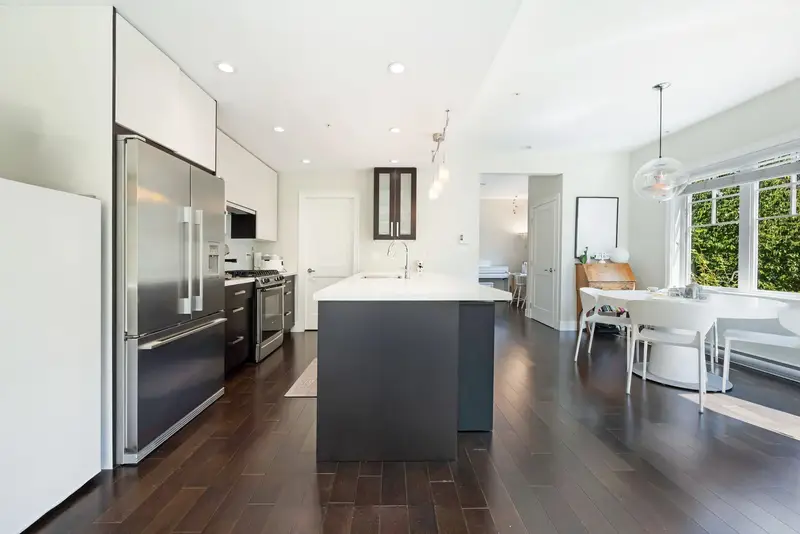 1483 TILNEY MEWS - photo 3 of 25