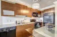 324 10707 139 STREET - thumbnail 11