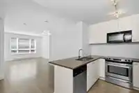 204 13925 FRASER HIGHWAY - thumbnail 1