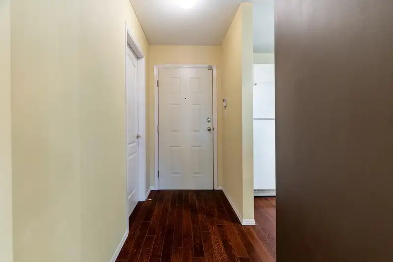 114 15150 108 AVENUE - photo 3 of 38