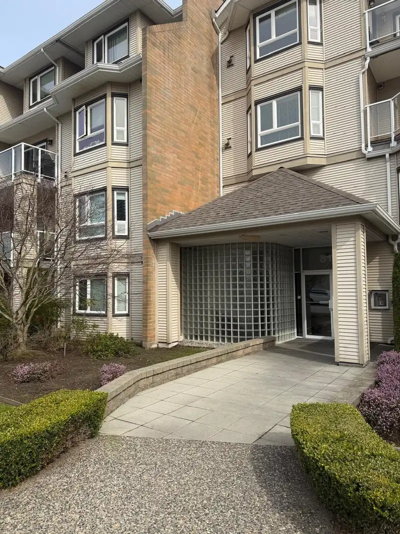 111 8142 120A STREET - photo 2 of 16