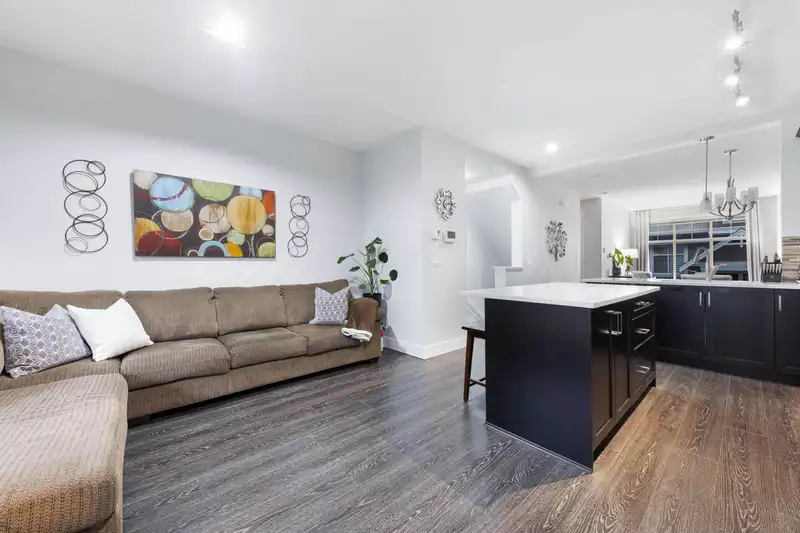 63 19525 73 AVENUE - photo 4 of 26