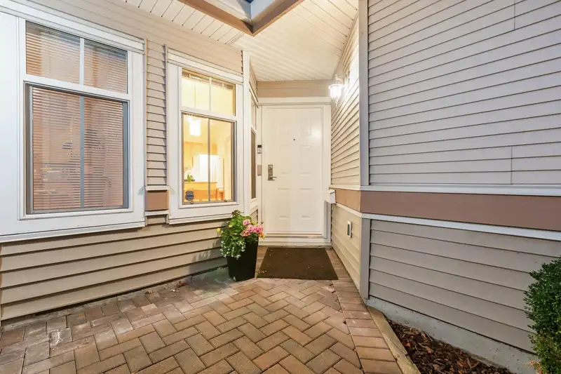 38 11860 RIVER ROAD - photo 4 of 40