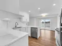 402 12130 80 AVENUE - thumbnail 1
