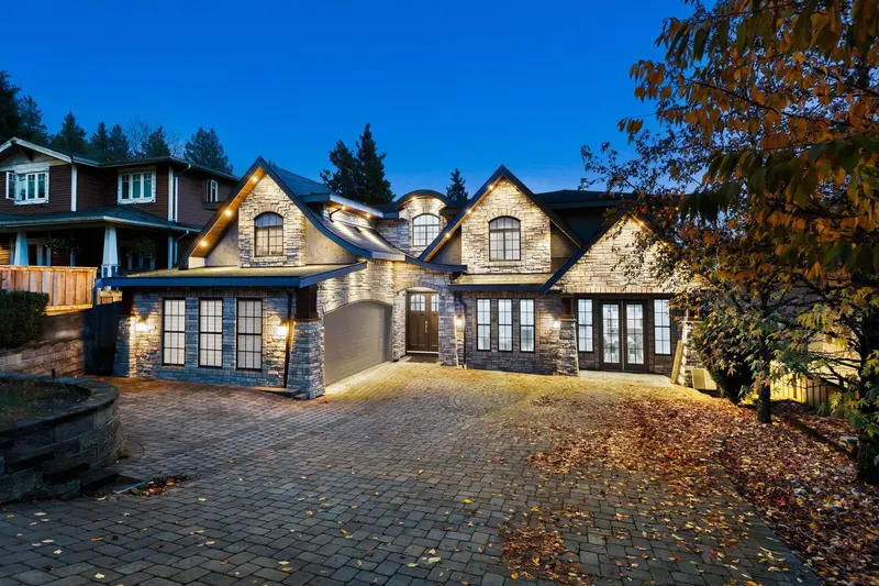 8656 GILLEY AVENUE - photo 1 of 25