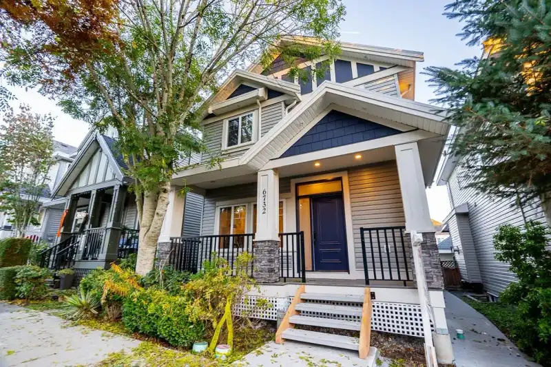 6732 191A STREET - photo 1 of 25