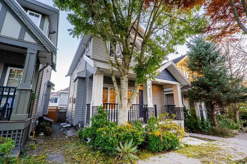 6732 191A STREET - photo 2 of 25