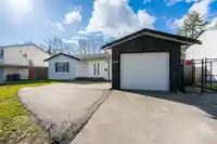 6229 174B STREET - thumbnail 1