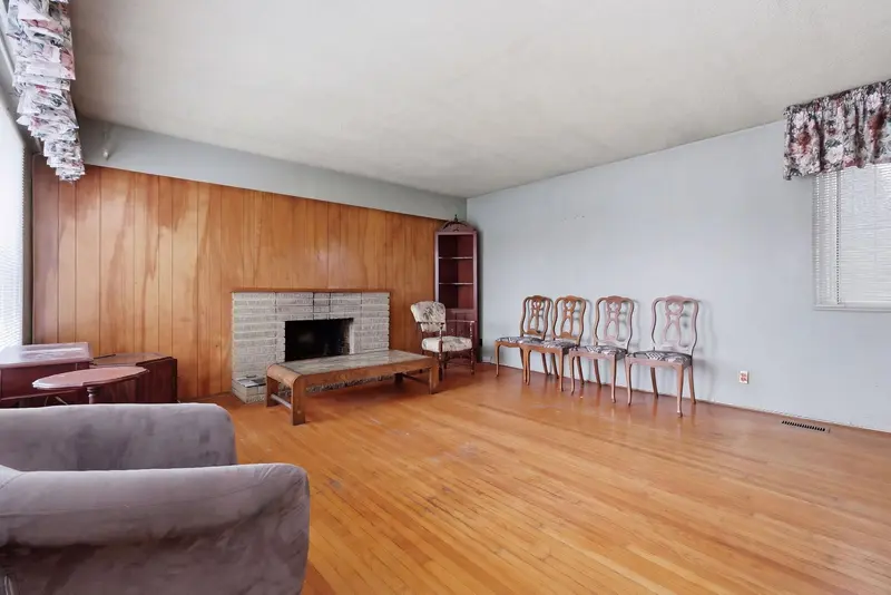 4745 GILPIN COURT - photo 3 of 25