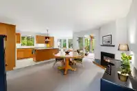 7269 150A STREET - thumbnail 12