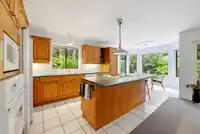 7269 150A STREET - thumbnail 16