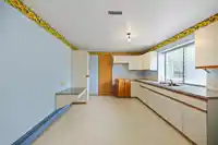5553 181A STREET - thumbnail 27