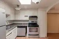 6 6571 KING GEORGE BOULEVARD - thumbnail 6
