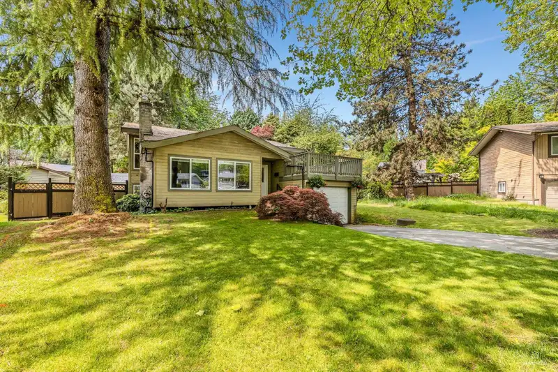 13124 DOONE PLACE - photo 2 of 28