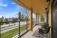 338 2635 KING GEORGE BOULEVARD - thumbnail 22