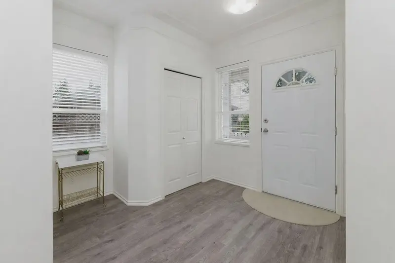 6307 HOMESTEAD AVENUE - photo 4 of 25