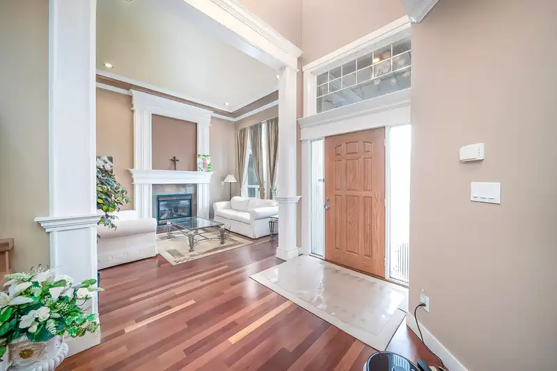 15959 110A AVENUE - photo 1 of 35