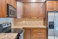 320 14333 104 AVENUE - thumbnail 6