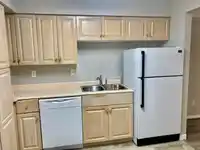 327 12101 80 AVENUE - thumbnail 6