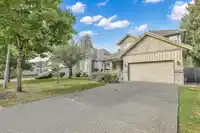 15885 110 AVENUE - thumbnail 2