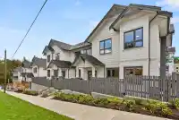 5 16358 90 AVENUE - thumbnail 1
