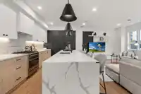 5 16358 90 AVENUE - thumbnail 8