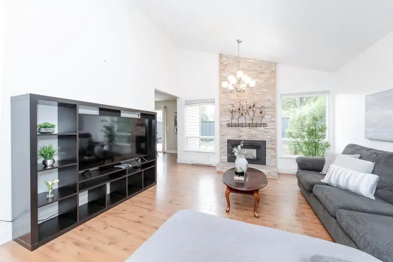 6179 E GREENSIDE DRIVE - photo 3 of 14