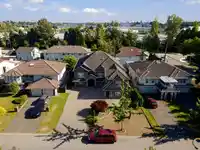 12420 90A AVENUE - thumbnail 4