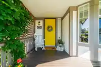 6667 185 STREET - thumbnail 2