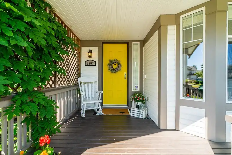6667 185 STREET - photo 2 of 40