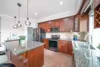 14 8358 121A STREET - thumbnail 15