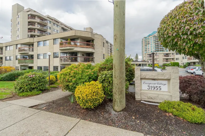 112 31955 OLD YALE ROAD - photo 1 of 25