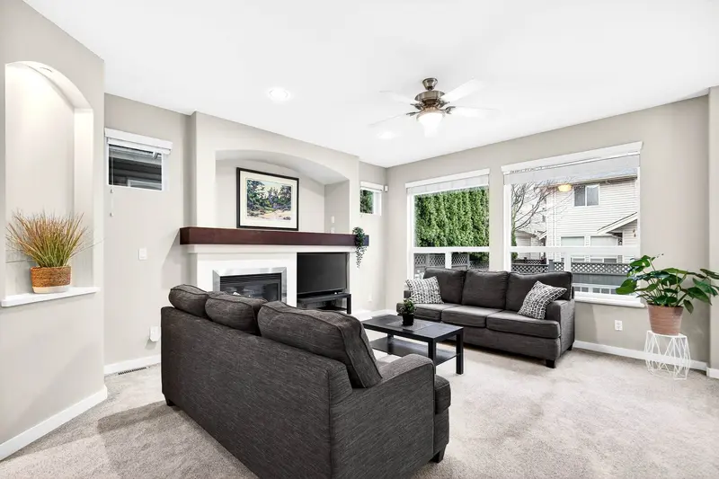 8196 211A STREET - photo 4 of 25