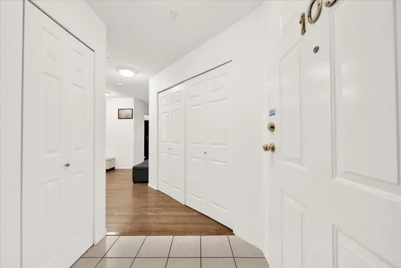 103 12733 72 AVENUE - photo 4 of 28