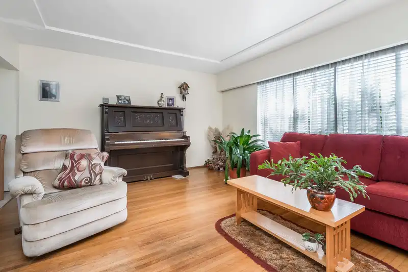 12955 88 AVENUE - photo 4 of 31
