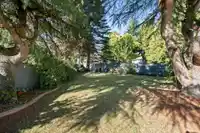9435 156A STREET - thumbnail 33