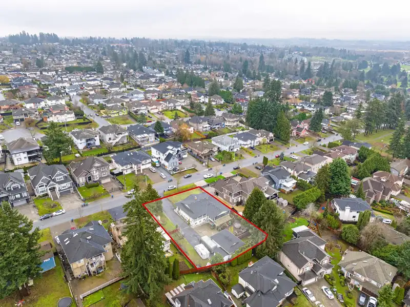 8325 150 STREET - photo 3 of 40