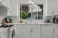 39 9271 122ND STREET - thumbnail 4