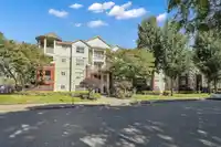 233 8068 120A STREET - thumbnail 1