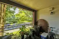 233 8068 120A STREET - thumbnail 22