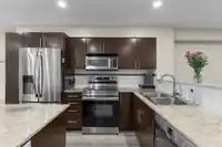 80- 19250 65 AVENUE - thumbnail 10