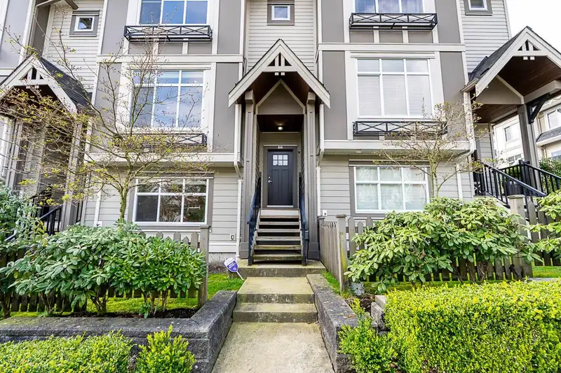 12 6588 195A STREET - photo 1 of 40