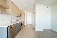 611 10777 138 STREET - thumbnail 4