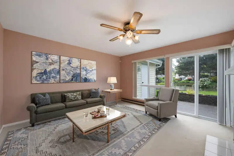 131 12233 92 AVENUE - photo 3 of 33