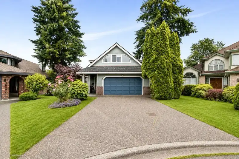 16375 MIDDLEGLEN PLACE - photo 1 of 40