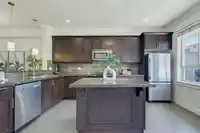 29 19560 68 AVENUE - thumbnail 12