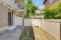 29 19560 68 AVENUE - thumbnail 33