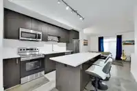 8 8168 136A STREET - thumbnail 12