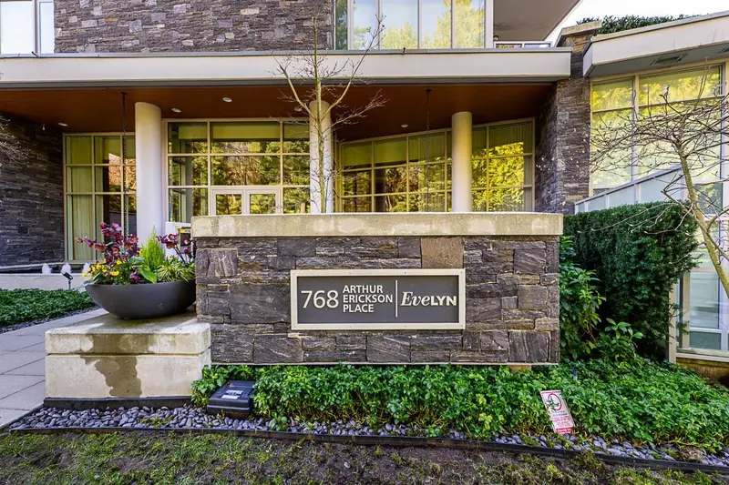 401 768 ARTHUR ERICKSON PLACE - photo 4 of 25